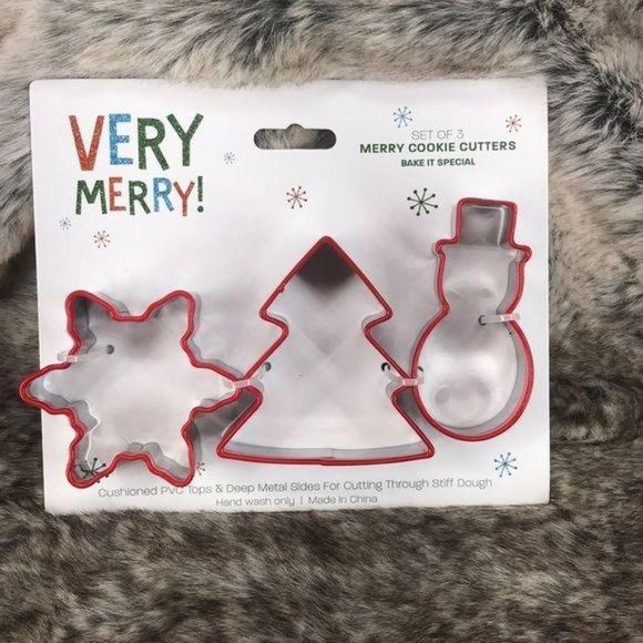 Very Merry Christmas‎ Cookie Cutters - Picture 1 of 5
